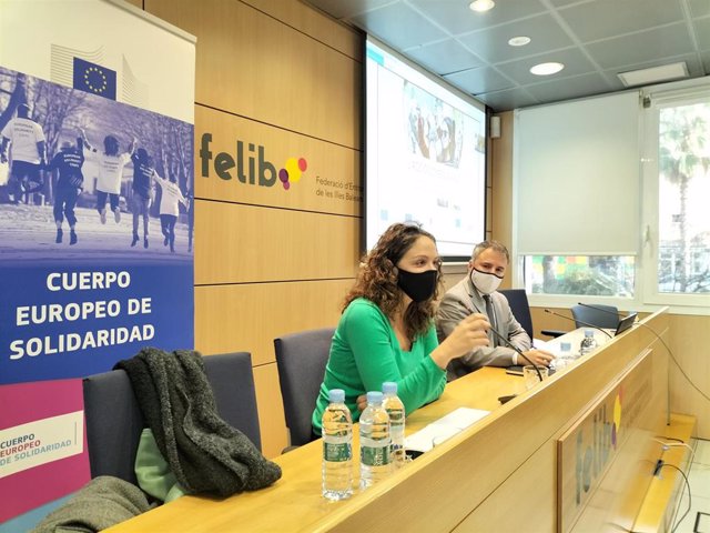 La directora general de Infancia, Juventud y Familias, Marta Carrió, durante su intervención.