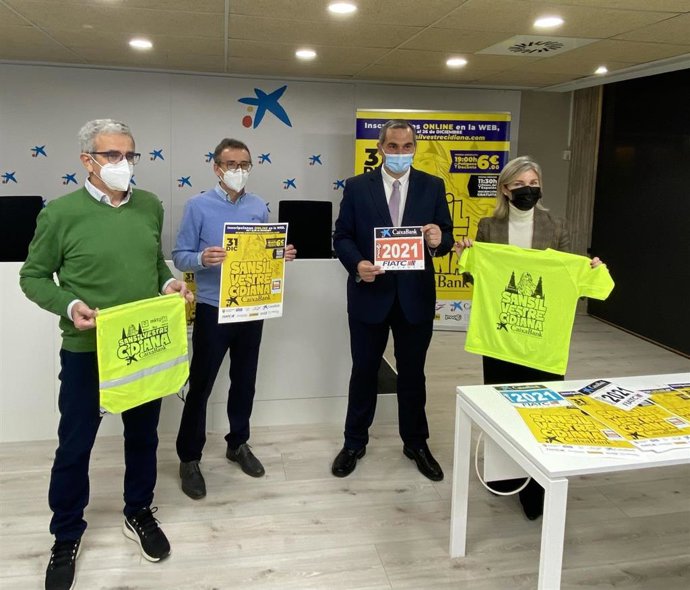 En el centro de la imagen el presidente del Club Florentino Díaz Reig, José Luis Puras, y a su derecha el concejal de Deportes de Burgos, Leví Moreno.