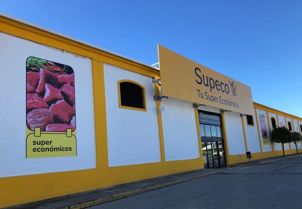 Supermercado Supeco en Sanlúcar de Barrameda.