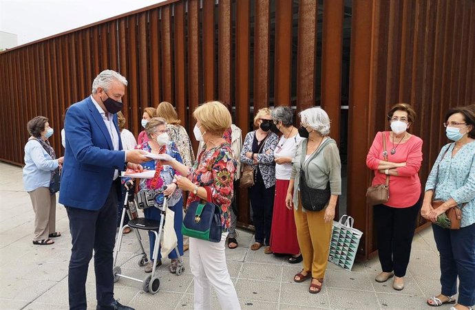 Archivo - Sevilla.- Cs esgrime "más de mil firmas" en demanda de reubicar la biciestación de San Bernardo y mejorar su aspecto