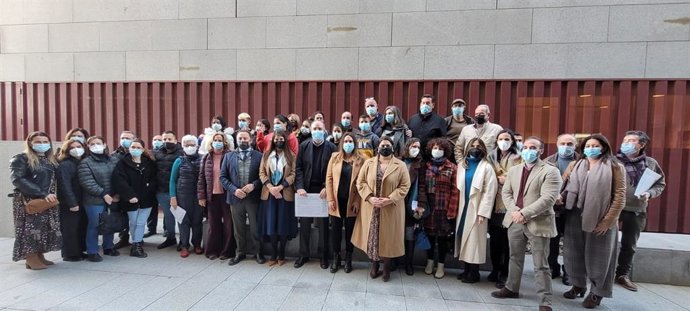 Presentación del audiovisual 'Polígono Sur, cuidado del Medio Ambiente', en la Oficina del Comisionado del Polígono Sur.
