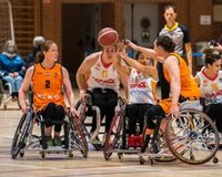 La selección femenina cae contra Países Bajos en su último duelo de grupo del Europeo de Basket en Silla