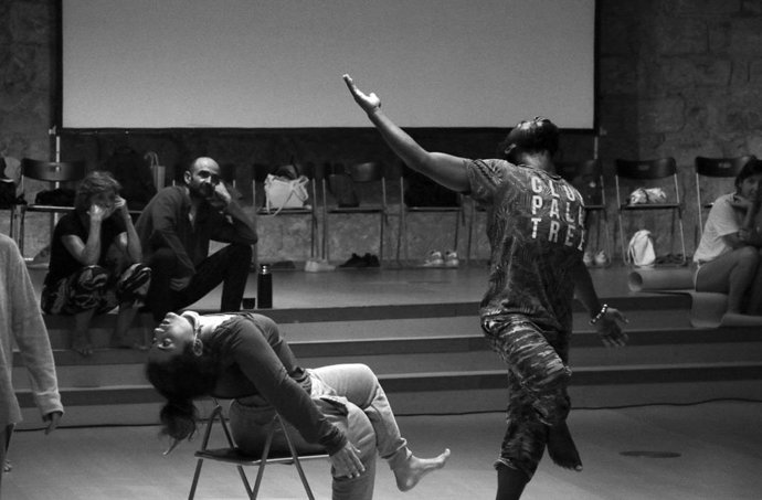 Sexta sesión de la iniciativa 'I-Cordes. Institut de Corpologies Deslocalitzades'.