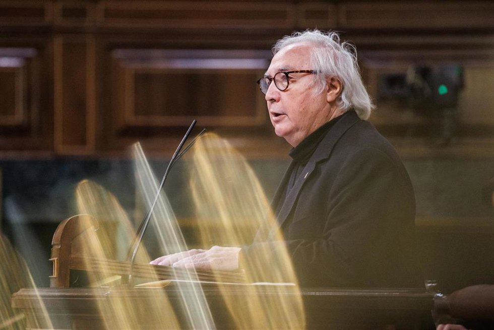 El ministro de Universidades, Manuel Castells, en una sesión plenaria en el Congreso el pasado 24 de noviembre de 2021