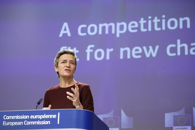 18 November 2021, Belgium, Brussels: European Commission Vice-President in charge of Europe Fit for the Digital Age, Margrethe Vestager, speaks during a press conference on European competition policies at the EU Commission. Photo: Valeria Mongelli/ZUMA P