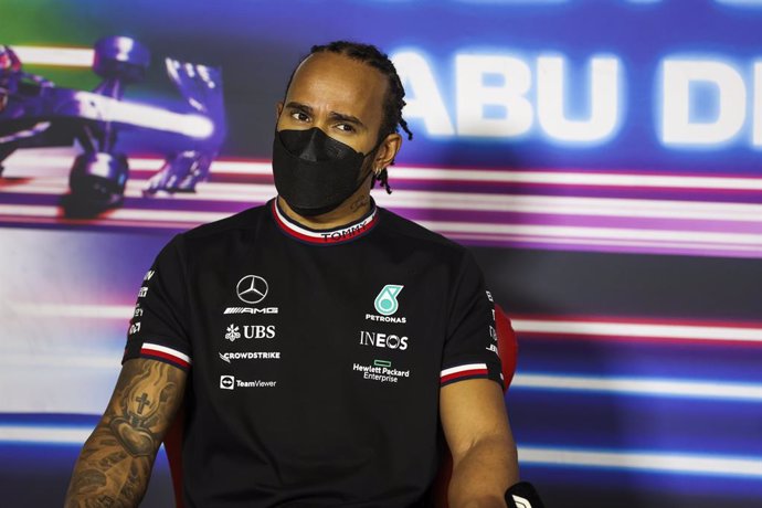 HAMILTON Lewis (gbr), Mercedes AMG F1 GP W12 E Performance, portrait, Thursday press conference during the Formula 1 Etihad Airways Abu Dhabi Grand Prix 2021, 22th round of the 2021 FIA Formula One World Championship from December 10 to 12, 2021 on the 
