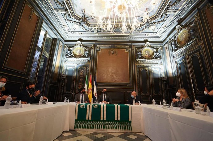 Reunión del Patronato de la Fundación Real Escuela Andaluza del Arte Ecuestre.