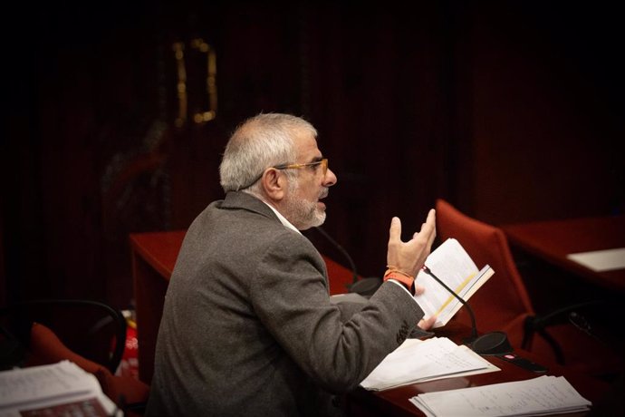 El líder de Cs en el Parlament, Carlos Carrizosa, en el Parlament, a 10 de noviembre de 2021, en Barcelona, Catalunya (España). 