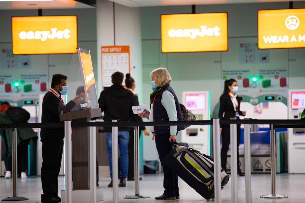 Archivo - CCOO y UGT convocan huelga indefinida en easyJet y Menzies Aviation Ibérica a partir del 17 de diciembre.