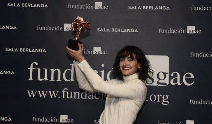 Marta Matute recoge el XVIII Premio SGAE de guion Julio Alejandro