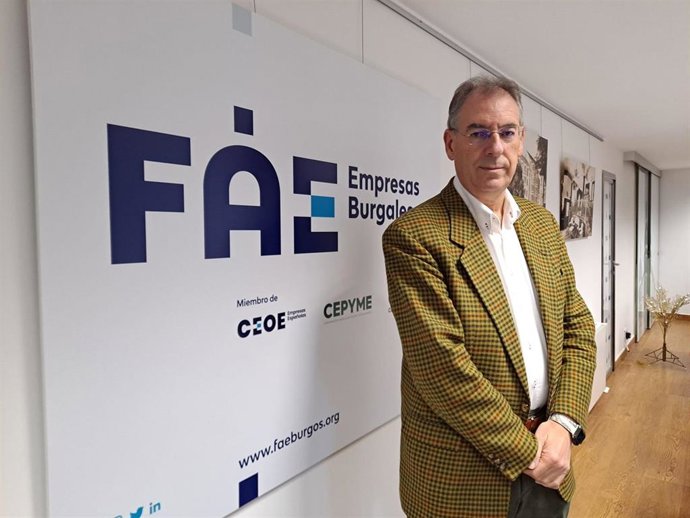 El presidente de FAE, Miguel Ángel Benavente.