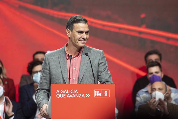 El secretario general del PSOE y presidente del Gobierno, Pedro Sánchez, interviene en la primera jornada del 14 Congreso del PSdeG.