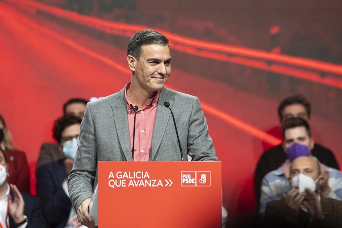El secretario general del PSOE y presidente del Gobierno, Pedro Sánchez, interviene en la primera jornada del 14 Congreso del PSdeG.