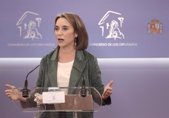 La portavoz del Grupo Popular en el Congreso, Cuca Gamarra, en una rueda de prensa anterior a una reunión de la Junta de Portavoces.