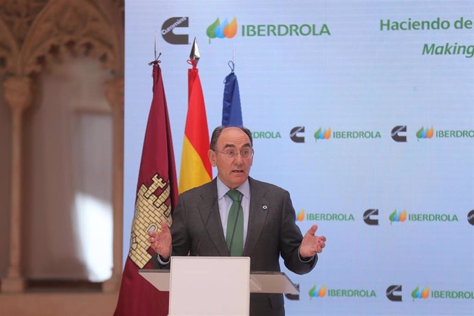 Archivo - El presidente de Iberdrola, Ignacio Sánchez Galán, durante la presentación del acto 'Haciendo de España un polo industrial del hidrógeno verde en Europa'.