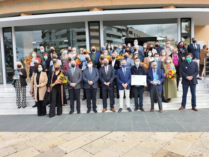 Entrega de los premios del V Día del Comercio en Huelva.