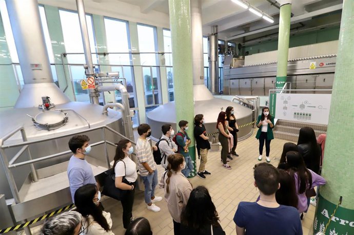 Archivo - Estrella de Levante abre el calendario de visitas a fábrica y catas gastronómicas para enero y febrero de 2022