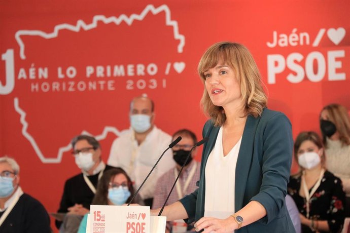 La ministra de Educación, Pilar Alegría, durante su intervención