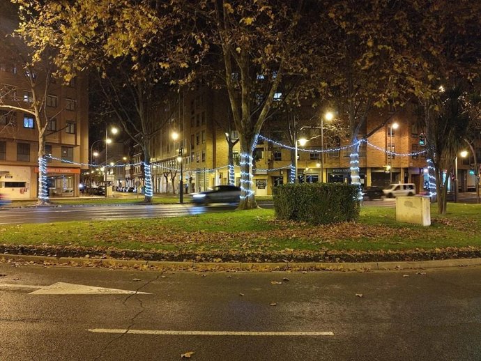 Logroño ilumina las rotondas de los barrios de El Campillo, El Arco, La Estrella y Chile-Club Deportivo