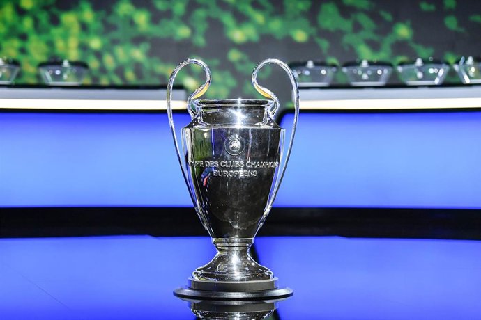 Archivo - Trofeo de la Champions League