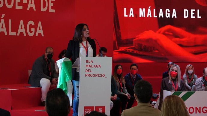 La portavoz parlamentaria del Grupo Socialista, Ángeles Férriz, interiene el el Congreso Provincial del PSOE de Málaga