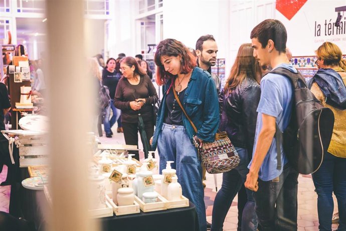 Archivo - Rastro Cultural Nocturno de La Térmica en una imagen de archivo