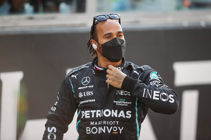 HAMILTON Lewis (gbr), Mercedes AMG F1 GP W12 E Performance, portrait during the Formula 1 Etihad Airways Abu Dhabi Grand Prix 2021, 22th round of the 2021 FIA Formula One World Championship from December 10 to 12, 2021 on the Yas Marina Circuit, in Yas 