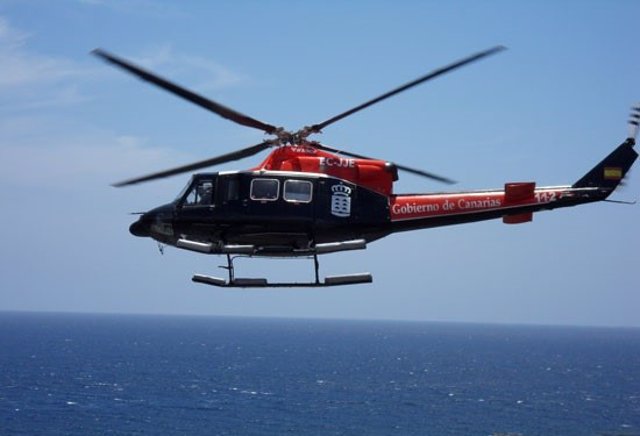 Archivo - Helicóptero del Grupo de Emergencias y Salvamento (GES) del Gobierno de Canarias