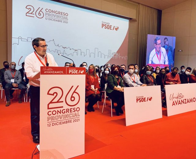 José Entrena cierra el 26 Congreso Provincial del PSOE