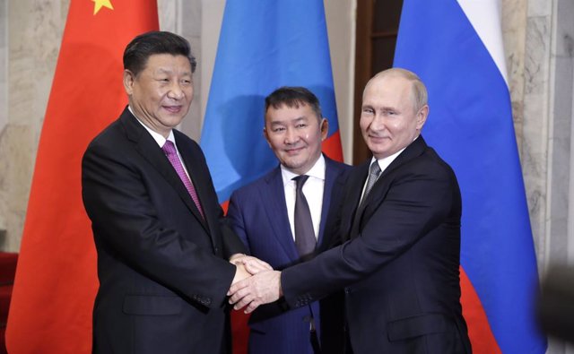 Archivo - Arxiu - Xi Jinping i Vladímir Putin durant una trobada el 2019