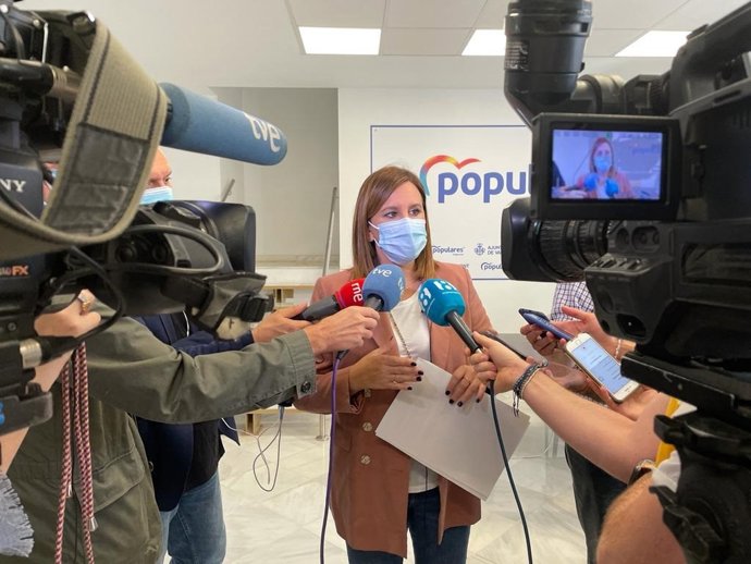 Archivo - La portavoz del PP en el Ayuntamiento de Valncia, María José Catalá,  en una imagen reciente. 