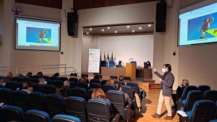 Diputación de Cádiz forma a personal municipal sobre los fondos Next Generation.