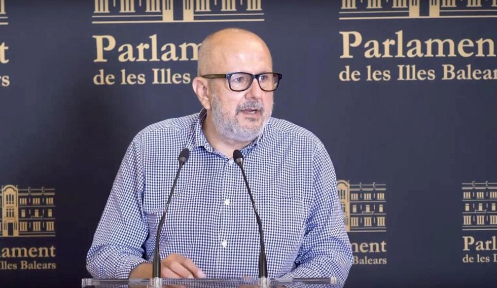 Archivo - El portavoz de MÉS per Mallorca en el Parlament, Miquel Ensenyat. 