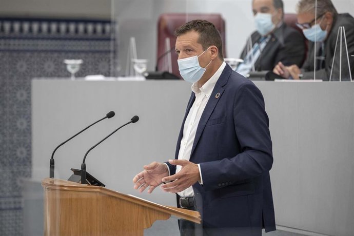 Archivo - El diputado regional del PSOE Manolo Sevilla