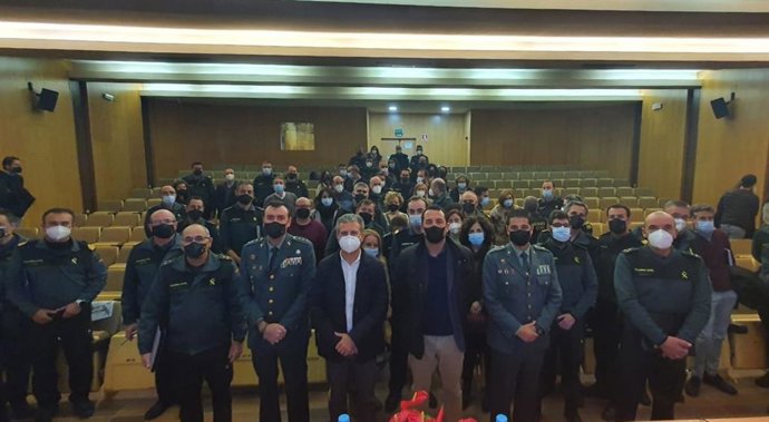 Uno de los encuentro realizados entre el IPBS y la Guardia Civil.