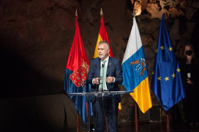 El presidente de Canarias, Ángel Víctor Torres