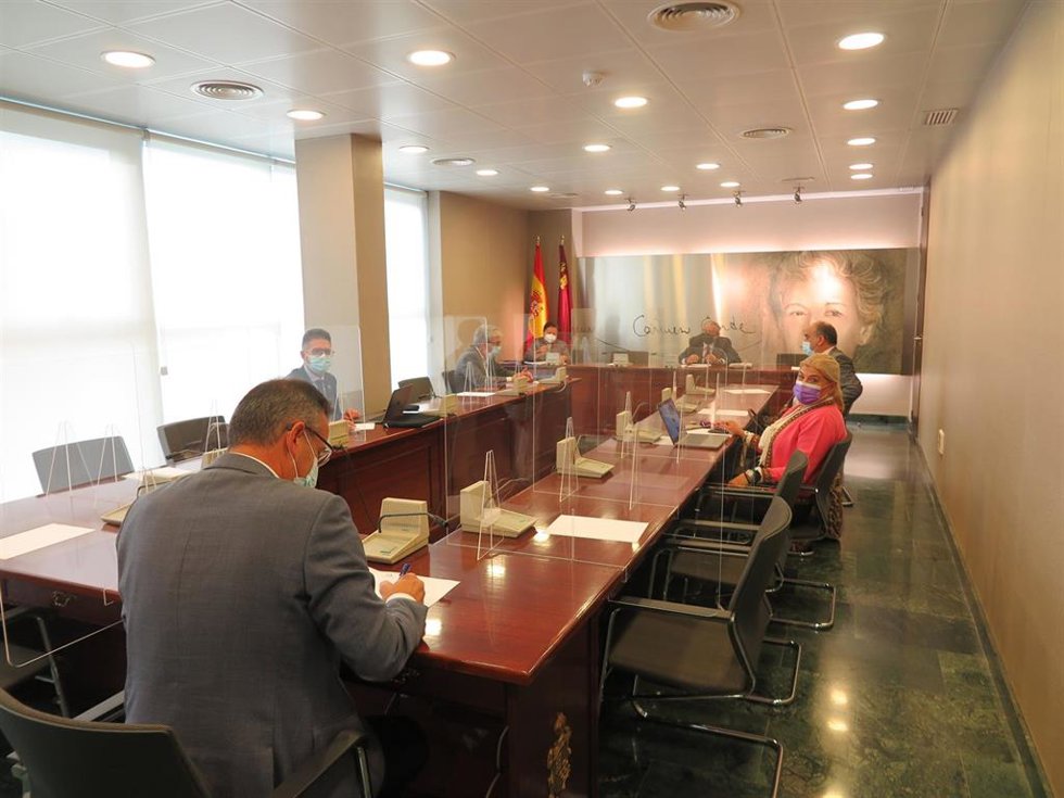 Diego Conesa renuncia oficialmente a su condición de diputado regional