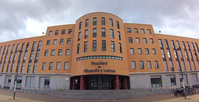 Archivo - Facultad de Filosofía y Letras de la Universidad de Valladolid (UVA)