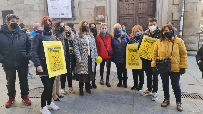 Protesta de la Plataforma de la Imagen Personal de Segovia.