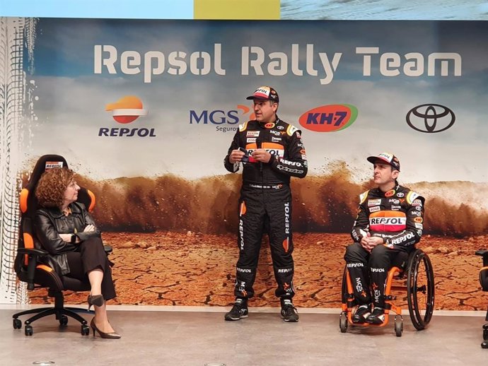 Presentación del Repsol Rally Team Rally Dakar 2022, con Isidre Esteve y Txema Villalobos.