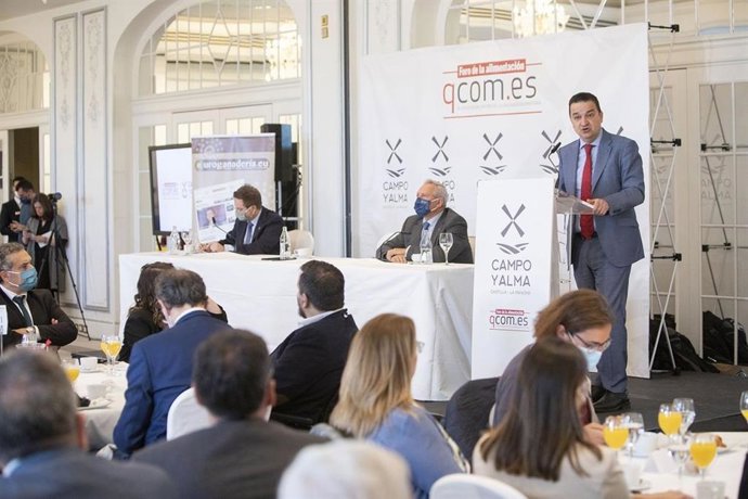 Desayuno Informativo 'Campo Y Alma. Alimentos De Calidad De Castilla-La Mancha' En Madrid.