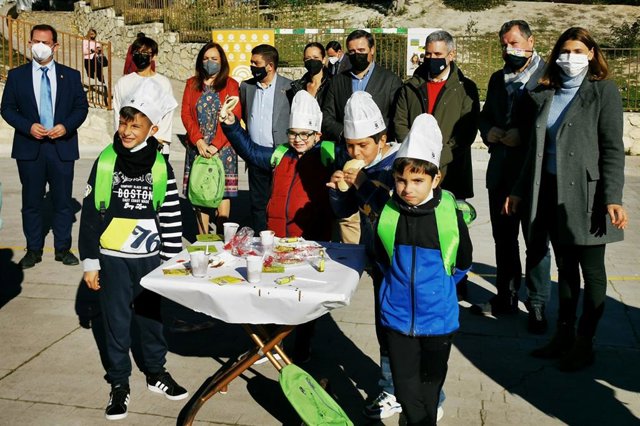 Desayuno saludable en el CEIP Martín Noguera