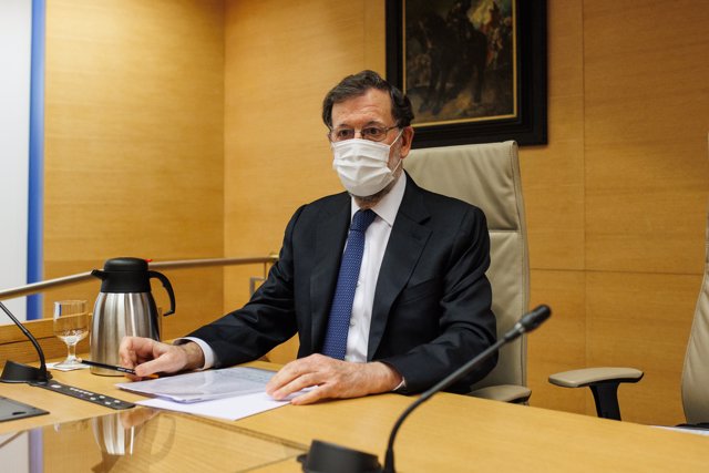 El expresidente del Gobierno, Mariano Rajoy, al inicio de su comparecencia en la comisión que investiga la operación ‘Kitchen’, en el Congreso de los Diputados