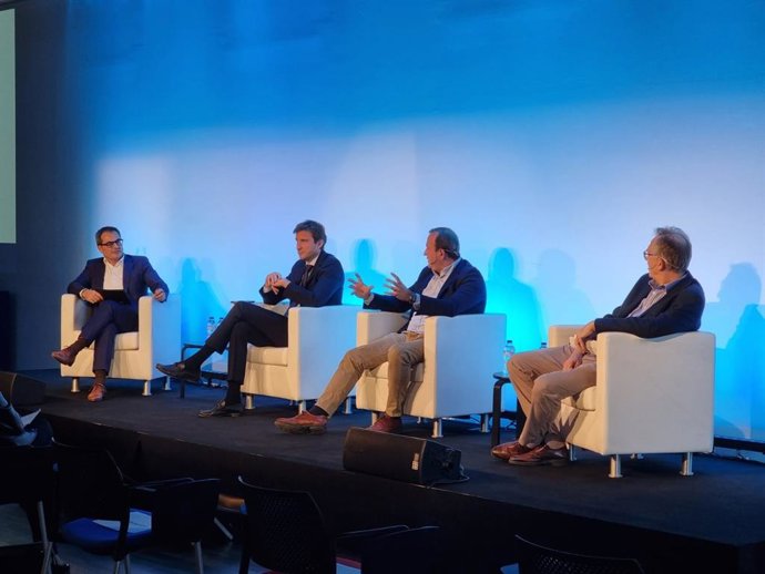 El CEO de Graphenano Nanotechnologies, Martín Martínez, ha participado en el foro 'Oportunidades de la digitalización', celebrado en Valencia