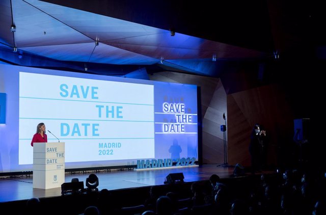 La concejala de Turismo y Moratalaz del Ayuntamiento de Madrid, Almudena Maillo, interviene en la presentación de 'Save the date Madrid 2022'