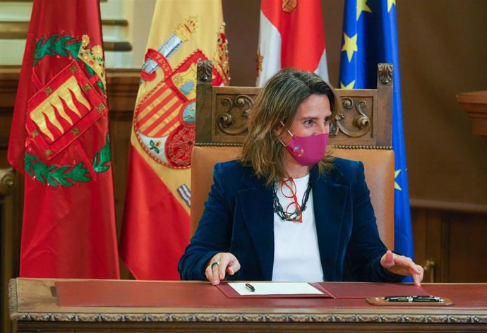 La vicepresidenta y ministra para la Transición Ecológica y el Reto Demográfico, Teresa Ribera, preside el acto institucional de adhesión de Valladolid, Zaragoza, Soria y Vitoria-Gasteiz a la declaración 'Ciudades climáticamente neutrales 2030'.