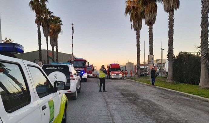 Huelva.- Sucesos.- AMP.- Desactivado el Plan de Emergencias por emisiones en una empresa de fertilíquidos en Niebla