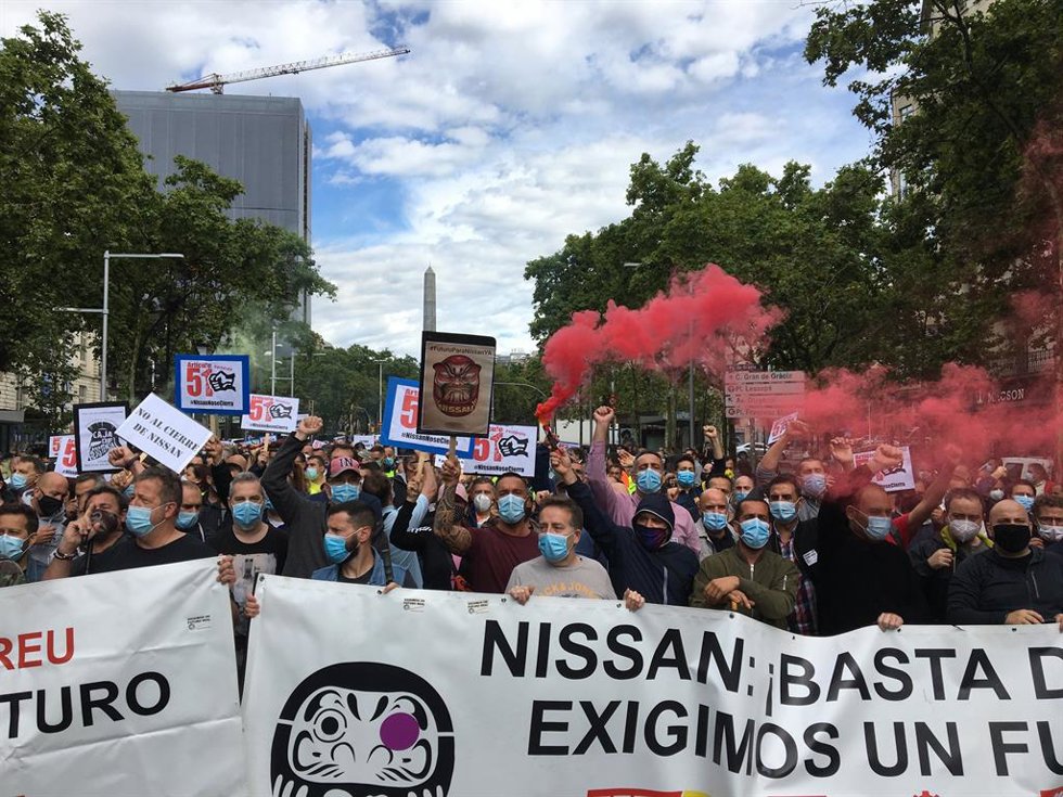 Archivo - Concentración de trabajadores de Nissan