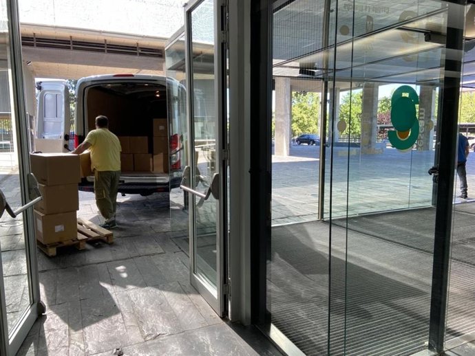 Archivo - Puerta del Sescam