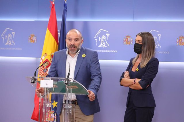 Archivo - El nuevo diputado de Junts en el Congreso Josep Pagès ofrece una rueda de prensa en el Congreso de los Diputados.